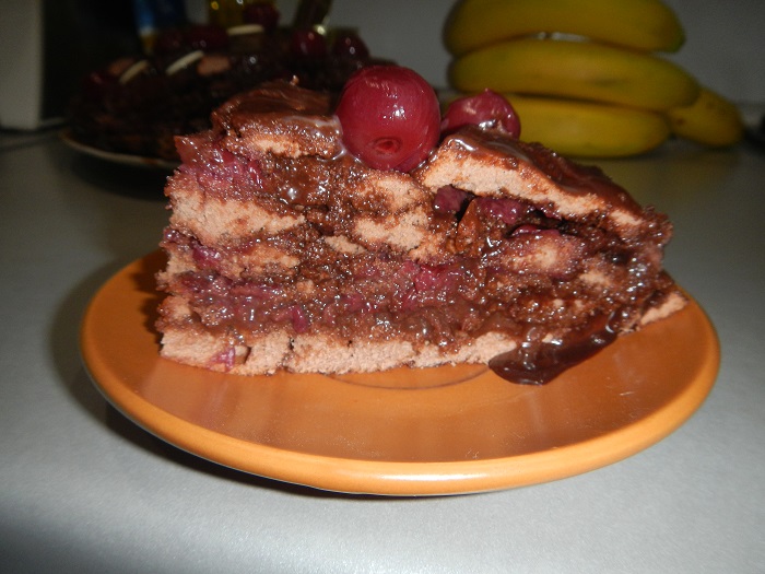 Быстрый домашний торт Вишня в шоколаде