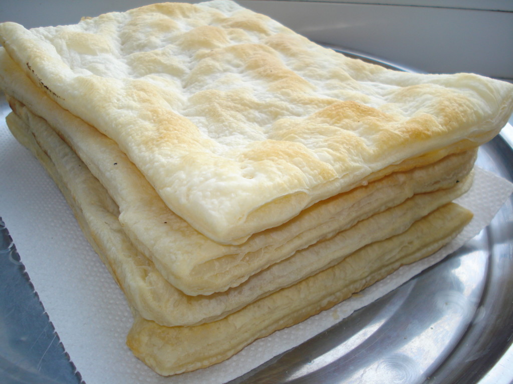 Cake Napoleon from ready-made puff pastry