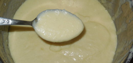 Заварний крем з манкою та лимоном для торта Пташине молоко