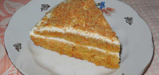 Carrot cake with sour cream