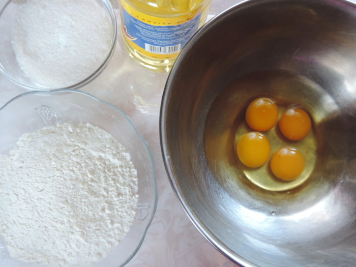 Vanilla biscuit in boiling water and vegetable oil