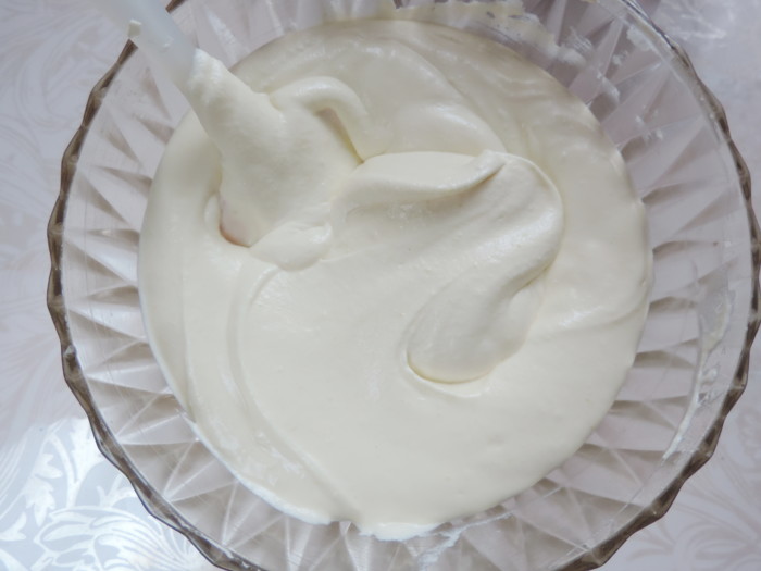 Творожно-сливочный крем для торта