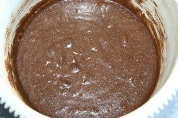 Шоколадно-масляний бісквіт Женуаз для торта