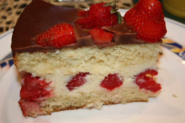 French Frezier cake with strawberries and muslin cream