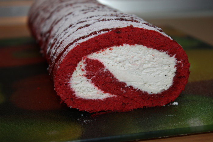 Biscuit roll Red velvet with mascarpone cream and cranberry-apple soak