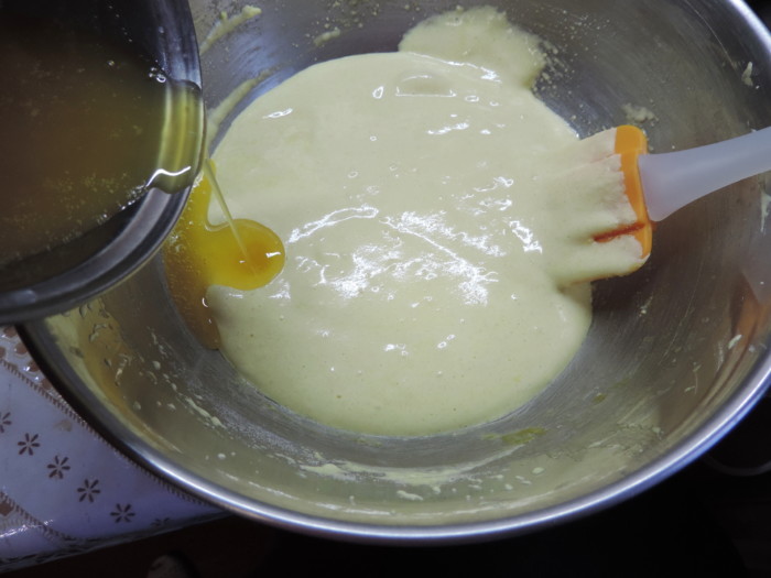 Масляный бисквит на желтках с миндальной мукой