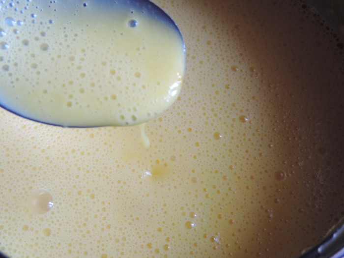 Cream for Esterhazy - custard on yolks and milk