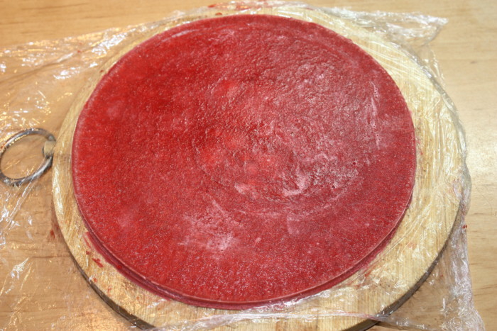 Ягідне компоті з полуниці - желейний прошарок для торта